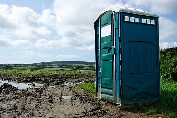 Types of Portable Toilets We Offer in Lacy Lakeview, TX